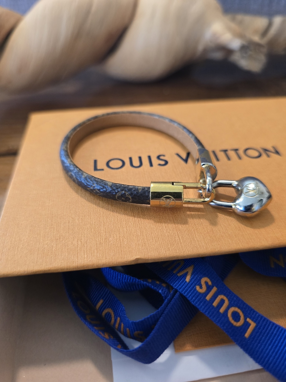 Louis Vuitton Brown Monogram Leather Bracelet with Charm - Picture 3 of 9